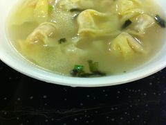 虾肉小馄饨-王家沙点心店(南京西路总店)