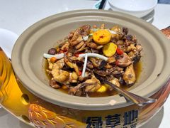 -绿草地·湘菜(7mall店)