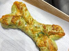 菠菜肉骨头-奈雪的茶(湖滨银泰in77C区PRO店)