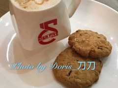 咖啡-HIGH FIVE哈福手工汉堡(桂林路店)