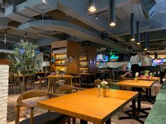 大堂-JINNS锦时 steak&pizza(浸信会礼拜堂旧址店)