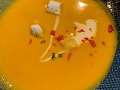 -宴悦海鲜餐厅·游水海鲜·牛排(亚龙湾瑞吉店)