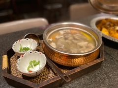 宁夏盐池滩羊手抓肉-丝路金桃·新疆菜(徐汇店)