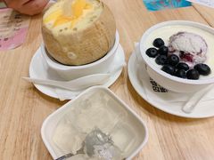 蓝莓梦幻雪双皮奶-满记甜品(苏州中心店)
