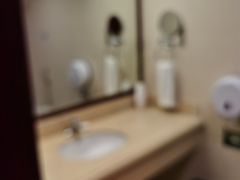 -清能·清江酒店(夷陵广场CBD中心店)