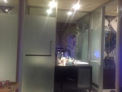 -喜鹊愉家酒店(郑州曼哈顿博览中心地铁站店)