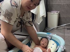 -爱月宝月嫂·育儿嫂(哈尔滨总店)