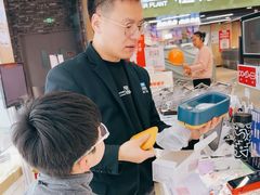 -美式眼镜·授权蔡司.依视路.尼康.豪雅.明月(南翔印象城店)