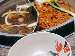 -椒香城门口老火锅(长寿路店)