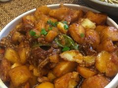 地锅牛肉压土豆-小天厨民间菜馆(深圳街店)