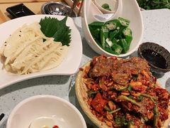 -烹然四季椰子鸡火锅(团结湖总店)