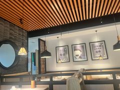 -江渔儿酸菜鱼(万科东荟城店)