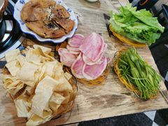-香香腊排骨.野生菌火塘总店(束河店)