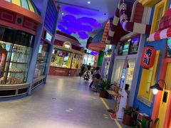 -美食小镇·观赏珍稀鸟类·长隆熊猫酒店