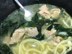 牛肉海带汤面-炒码先生·韩餐炸鸡披萨(西塔店)