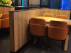 -豪客来牛排(重庆三峡广场步行街1704店)