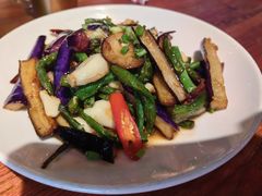 -柴窝堡22号辣子鸡·传承新疆菜