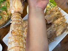 -两兄弟Song Pee Nong(2号店)
