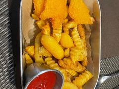 -悦享绿山墙西餐厅