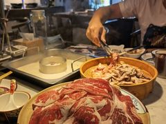 -尚尚仙·酸汤猪手·猪肚鸡火锅(华联万柳购物中心店)