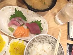 海鲜刺身套餐-築地市場食堂(松本駅前店)