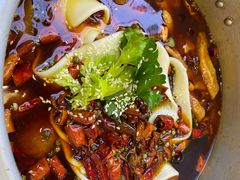 -晓彭肥肠鸡·泡椒鸡火锅(水木天地店)