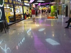 -时尚MEGO商业广场(华新地铁店)
