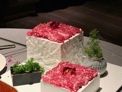-左庭右院鲜牛肉火锅黑金店(陆家嘴中心店)