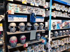 -迪卡侬(苗岭路店)