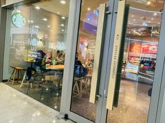 -星巴克臻选(周浦万达店)
