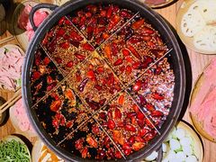 -白乐天毛肚火锅馆(解放碑店)