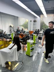 -茶发Salon·烫发染发理发