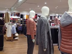 店内环境-优衣库(广州恒宝广场店)