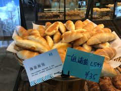 -Dough&Joe团憩(瑞虹天地月亮湾店)