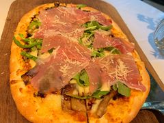 松露蘑菇拉玛火腿披萨-夏朵花园(复兴西路店)