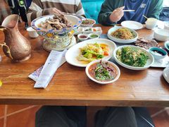 -蒙亨·手把肉·蒙古包文化主题餐厅(天恒广场店)