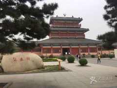 -洛阳古墓博物馆