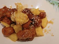 -松沪名灶·豆浆鱼头·新上海菜(飞航吾悦广场店)