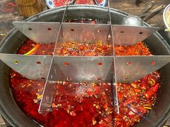 -周小明火锅(黑金冠社区店)