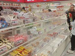 -赵一鸣零食(广州荔湾路店)