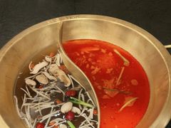 -龙隆昌·鲜品火锅·江湖烤鱼