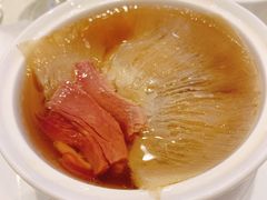 原盅肘子炖鲍翅-金翠皇宫粤菜·点心·海鲜(科技园店)