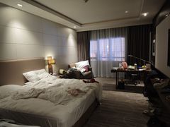 -昆明中心皇冠假日酒店