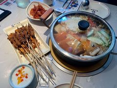 部队年糕火锅-七八冷面·延边朝鲜族美食(欢乐谷店)