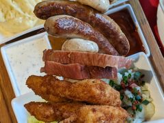 -申德勒加油站餐厅(三里屯北小街店)