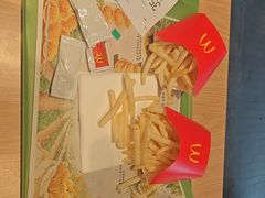 -麦当劳(新天地得来速店)