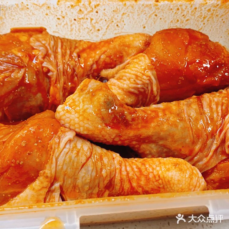 自制脆皮奥尔良炸鸡腿，汁水丰富香气四溢