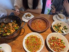 -聚鑫朋酸菜肥肠(九龙仓店)