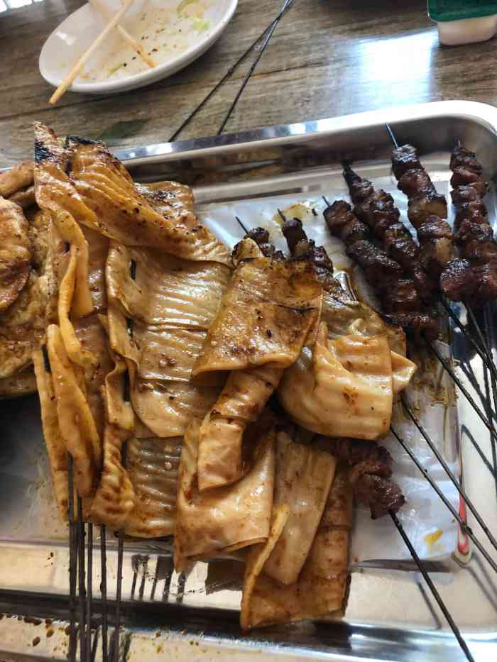 商厦老白烧烤-"终于来肇东吃小饼了,这家是据说不错的一家.