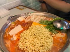 -富乐满 炸鸡&韩国料理 불로만(虹泉路店)